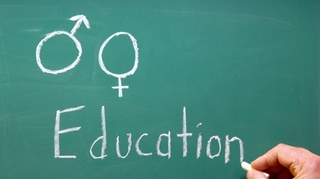 Éducation à la sexualité à l'école : trois associations attaquent l'État en justice