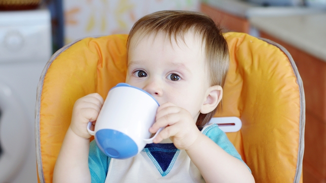 Les gourdes et tasses pour bébé ne sont pas exempts de bisphénols