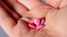 À Toulouse, une enfant de deux ans se coince une pilule d’ecstasy dans le nez