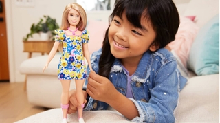 Un nouveau modèle de poupée Barbie porteuse de la trisomie 21