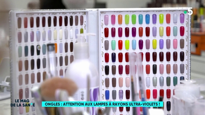 Ongles : attention aux lampes à rayons ultra-violets !