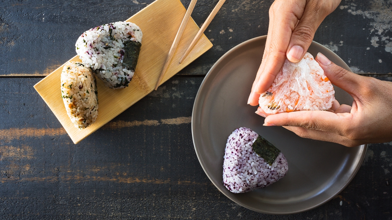 Onigiri : la recette facile et rapide de Raphaël Haumont - AlloDocteurs