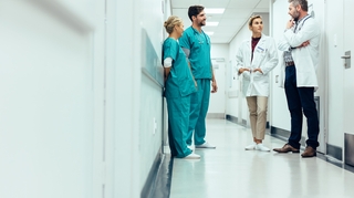 Grève des médecins hospitaliers : à quoi faut-il s'attendre dans les hôpitaux ?
