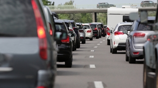 Vacances : si vous prenez le volant, attention, les autoroutes sont de plus en plus mortelles
