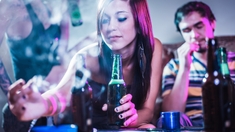 Pourquoi la nouvelle campagne de santé publique contre l’alcool pose problème