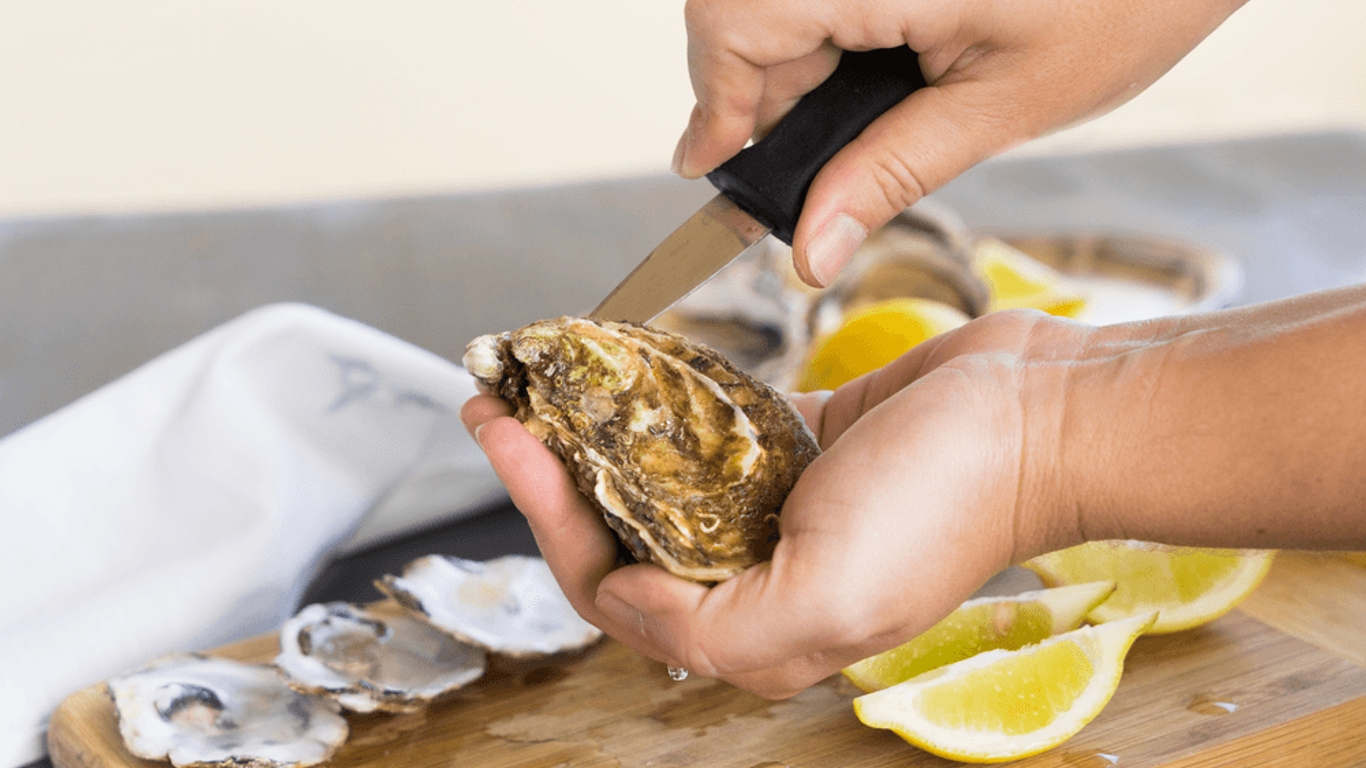 Santé. Ouverture des huîtres : attention les mains !