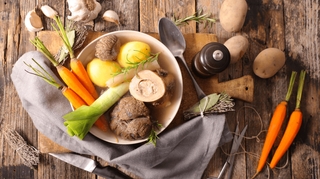 Alimentation et cancer : la recette du pot-au-feu de l'expert Pierre Joyeau