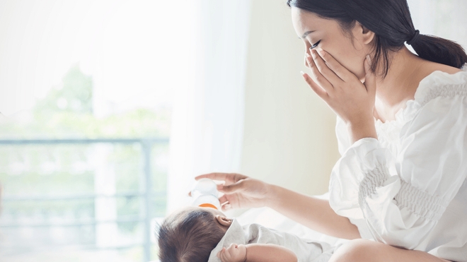 En raison du bouleversement hormonal, certaines femmes peuvent souffrir de dépression à la fin de leur allaitement