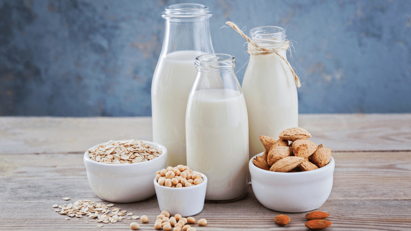 Quelles boissons pour remplacer le lait de vache ? AlloDocteurs