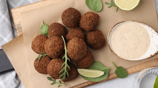 Recette d'été : falafels et salade croquante