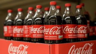 Des microplastiques détectés dans des bouteilles de Coca-Cola et de Schweppes