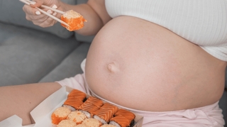 Peut-on manger des sushis quand on est enceinte ?