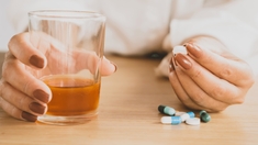 Alcool et antibiotiques : quels sont les dangers ?