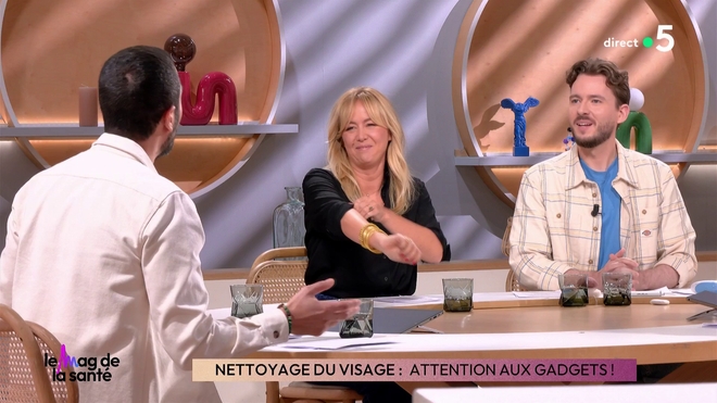 Nettoyage du visage : attention aux gadgets !