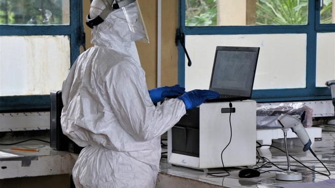 Pour ralentir la propagation du virus Ebola, l'OMS a expédié en RDC du matériel médical (photo d'illustration)