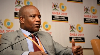 Covid-19 : le patron de l'Africa CDC en lutte contre le virus