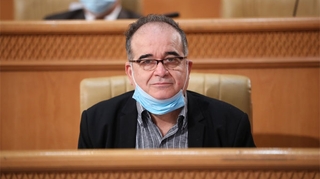 Noyée par la pandémie, la Tunisie se sépare de son ministre de la Santé