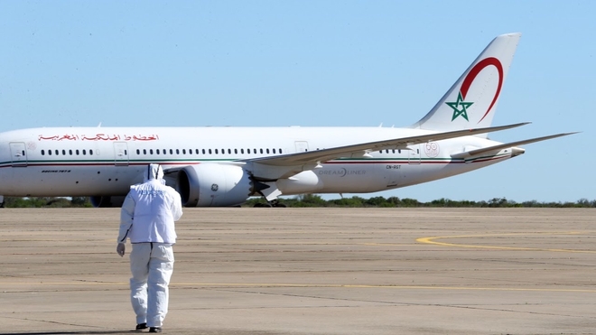 Au sein de l’avion, le port du masque est obligatoire sur tous les vols RAM et les bagages cabines sont restreints à un sac pour enfant, un sac pour ordinateur et un sac à main.