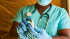 Vaccination anti-Covid : Madagascar et Tanzanie, les mauvais élèves de l'Afrique