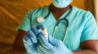 Vaccination anti-Covid : Madagascar et Tanzanie, les mauvais élèves de l'Afrique