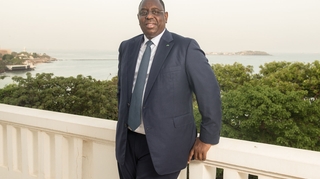 Coronavirus : Macron annule sa visite au Sénégal après la quarantaine de Macky Sall
