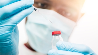 Covid : l'Afrique du Sud lance la vaccination des 12-17 ans