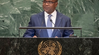 Les politiques, premières victimes du Covid-19 en Afrique