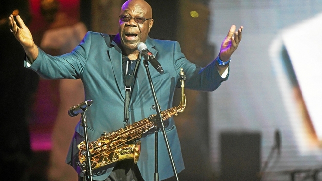 Légende de la musique africaine, ambassadeur de l’afro-jazz, Manu Dibango vient de nous quitter