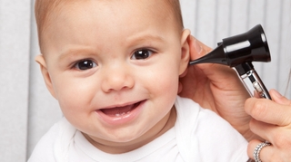 Otite : attention aux oreilles des plus petits !