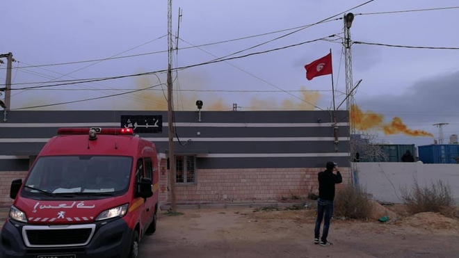 Les Tunisiens ont du mal à respirer à cause des fumées dégagées par le CGT