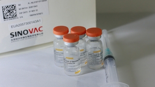 Covid-19 : Comment l'Algérie espère vacciner 70% de sa population d'ici la fin d'année 