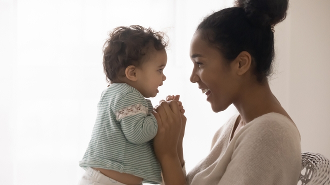 Il est important de bien regarder les yeux de votre enfant