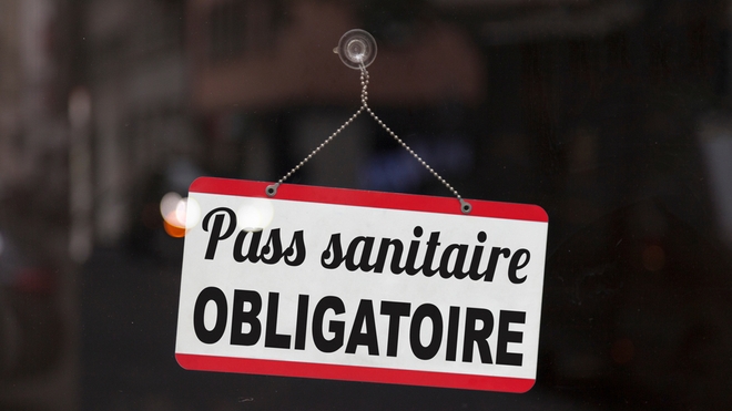Le pass sanitaire s'impose dans le quotidien des Tunisiens 