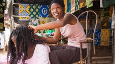 Heal by Hair, quand les coiffeuses coupent court aux préjugés des maladies mentales