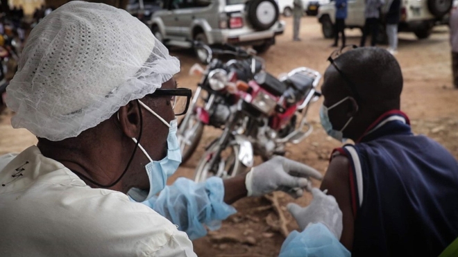 La vaccination anti-Covid patine en RDC 