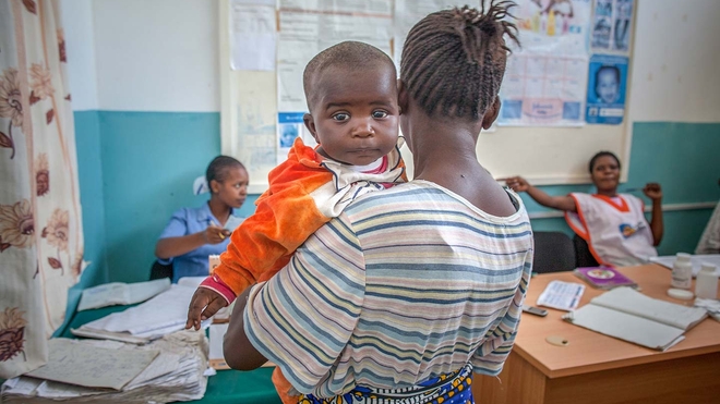 La vaccination systématique constitue la base des systèmes de santé primaire