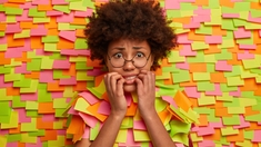 Peur : pourquoi tremble-t-on lorsque l'on parle en public ?