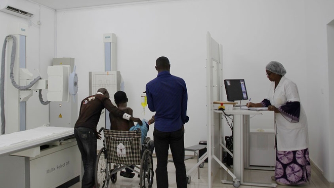 Examen médical d'un patient au CNRD, juin 2019.