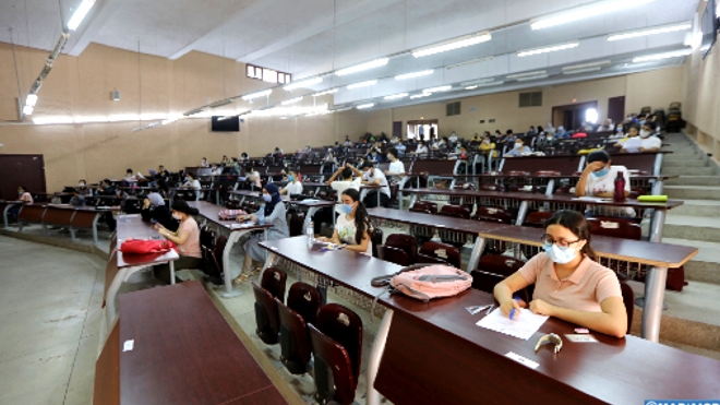 Des étudiants dans la faculté de médecine et de pharmacie de Marrakech 