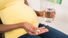 Combien de temps faut-il attendre pour tomber enceinte après certains médicaments ?