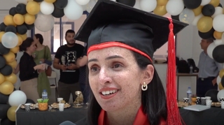 Lamia Hakim, première enfant de la Lune au monde à obtenir un doctorat