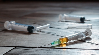 Pour mieux lutter contre le VIH, le Mali se met au chevet des usagers de drogues