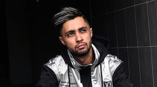 Mehdi YZ : "En prison, ils nous piquent le cul" 