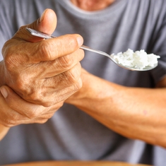 Symptômes, traitements... Comment vivre avec la maladie de Parkinson ?