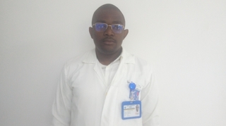 Dr Maurice Mpessa Ekobo : “Nous déconseillons l’usage du coton-tige“