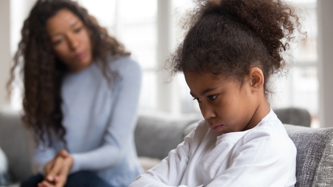 Face au harcèlement scolaire, il faut conforter votre enfant et prendre position avec lui