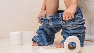 Ces quatre aliments changent la couleur des selles (et c'est tout à fait normal !)