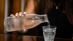 Peut-on boire de l'eau gazeuse en toute confiance ?