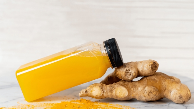 Shot gingembre-curcuma : quels sont vraiment ses bienfaits ?