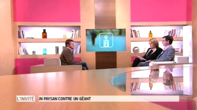 Paul François, sur le plateau du Magazine de la Santé, en 2012